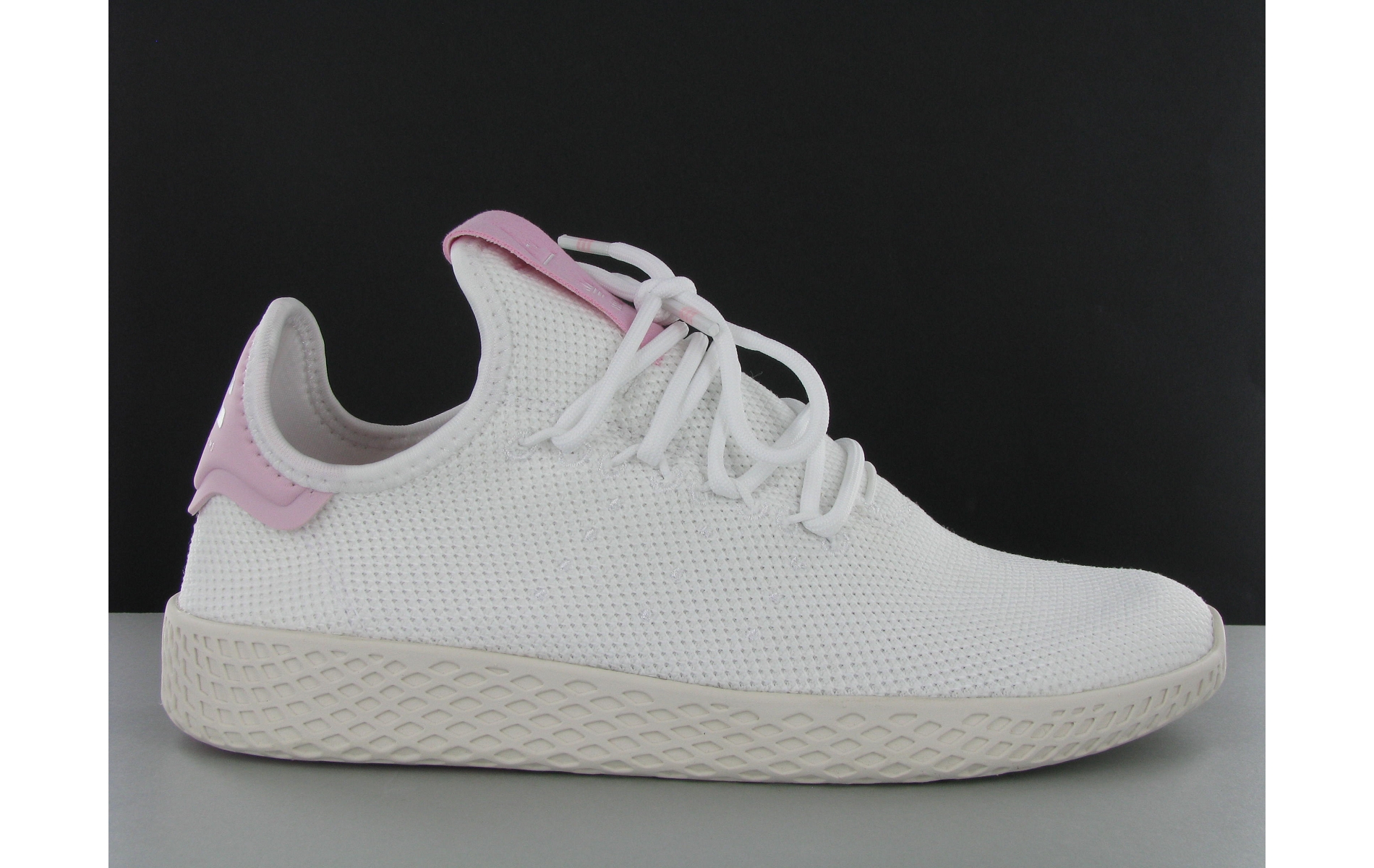 adidas hu blanche et rose