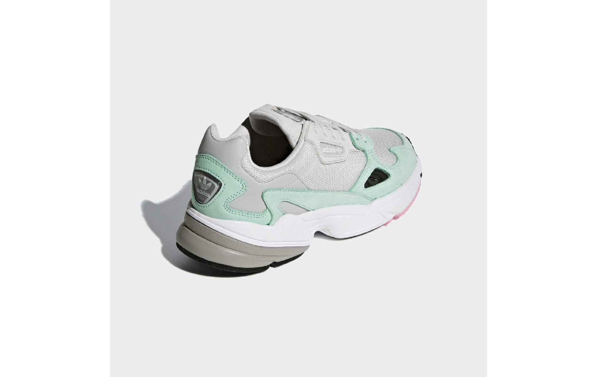 adidas falcon grise