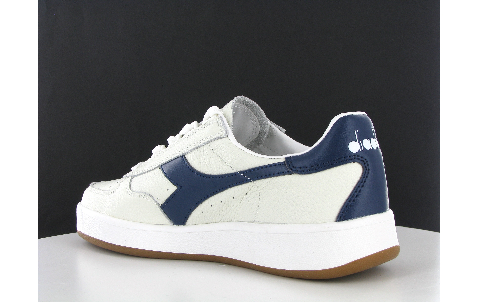 diadora elite suede
