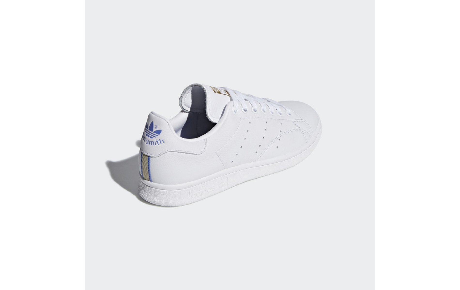 cg6014 adidas