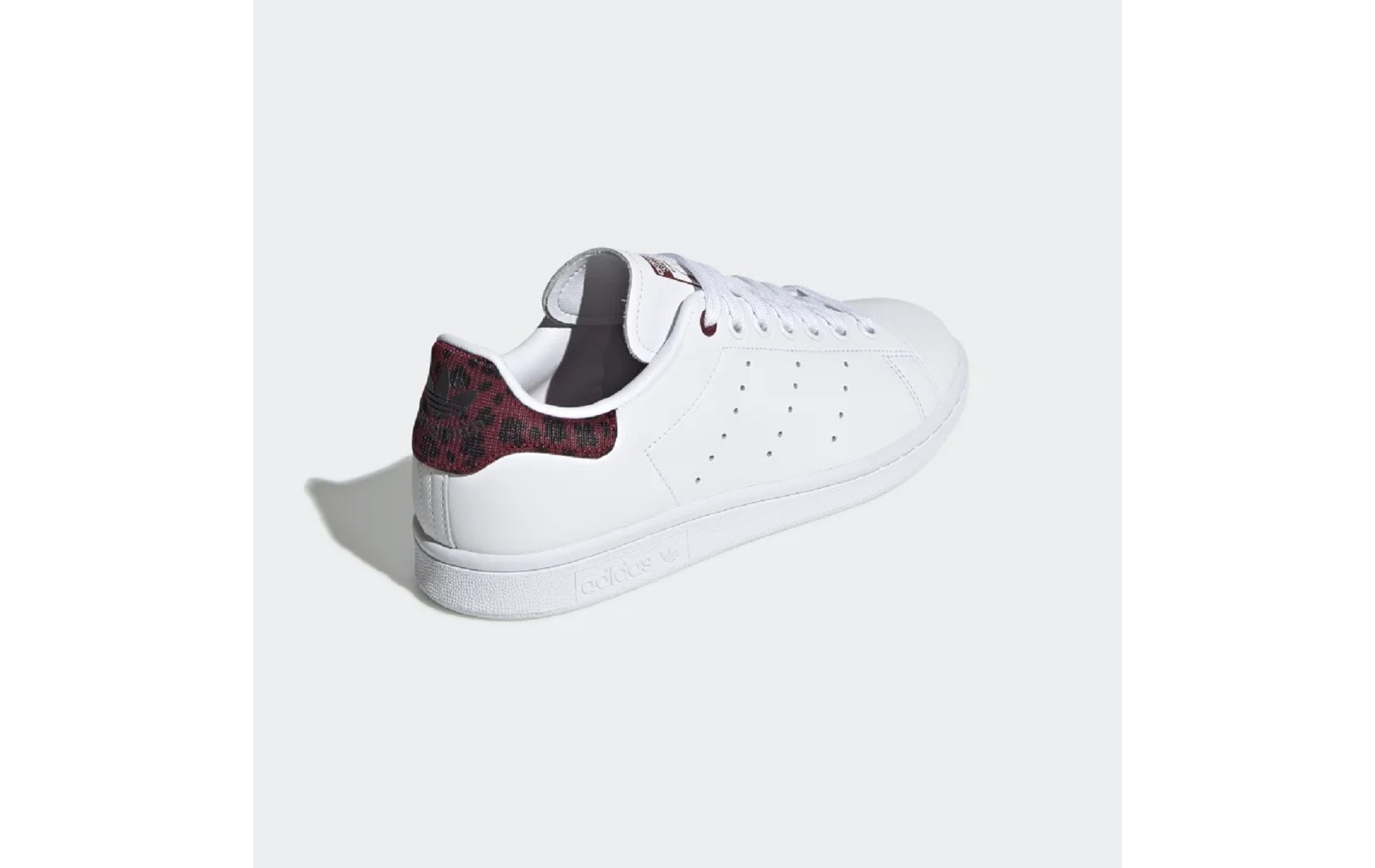 stan smith femme blanche et bordeaux